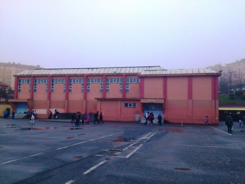 Eyüp Topçular Ortaokulu kampüs fotoğrafı