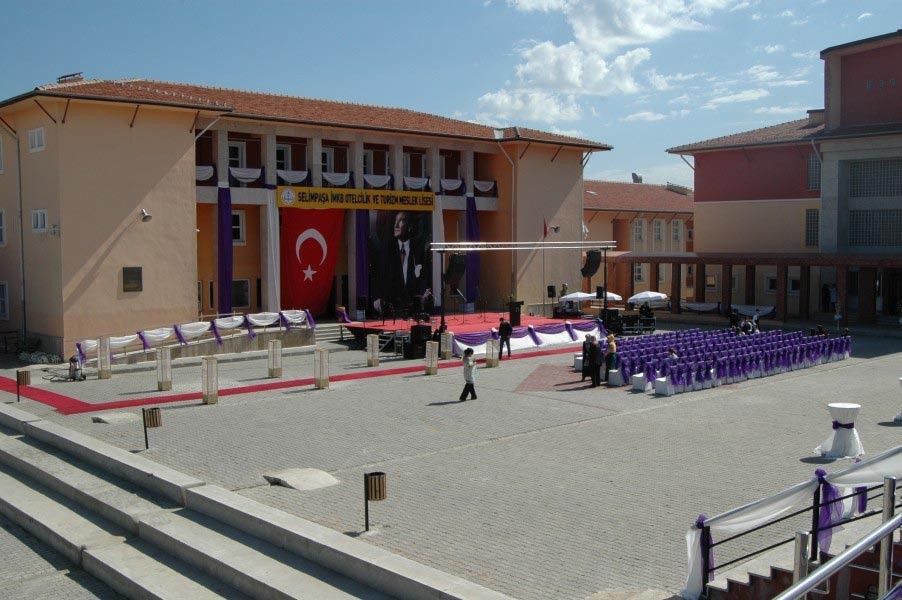 Selimpaşa İmkb Otelcilik Ve Turizm Meslek Lisesi kampüs fotoğrafı