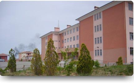 Tuzgölü İlkokulu kampüs fotoğrafı