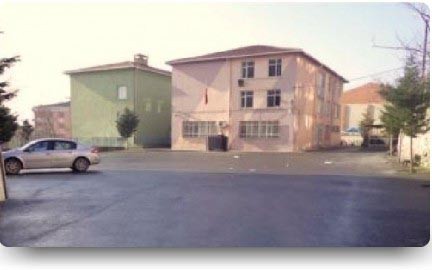 Şair Yahya Kemal İlkokulu kampüs fotoğrafı