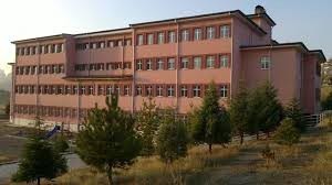 Sıdıka Kınacı İlkokulu kampüs fotoğrafı