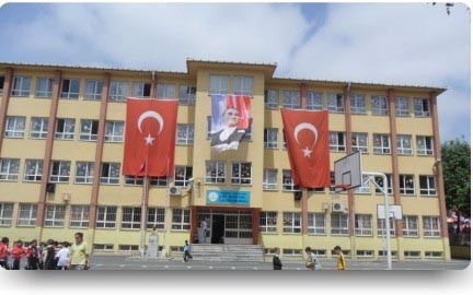 Şiir Mektebi Ortaokulu kampüs fotoğrafı