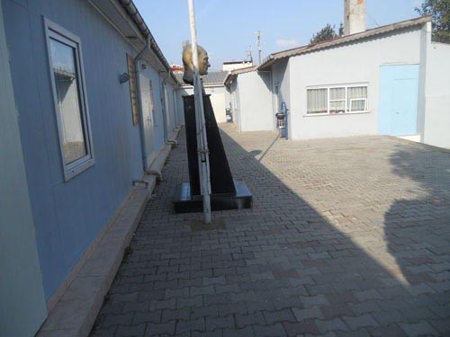 Şeyhülislam Hayri Efendi İlkokulu kampüs fotoğrafı