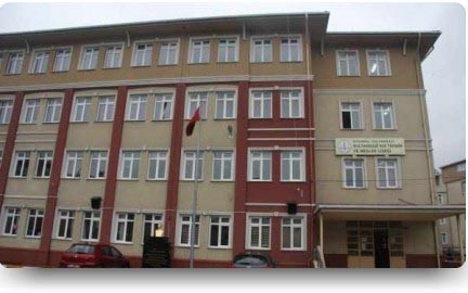 Sultangazi Teknik Ve Endüstri Meslek Lisesi kampüs fotoğrafı