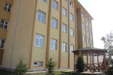 Toki Cumhuriyet Anadolu Lisesi kampüs fotoğrafı