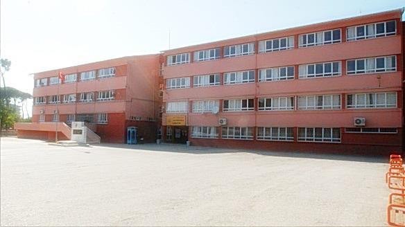 Torbalı Atatürk Anadolu Lisesi kampüs fotoğrafı
