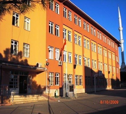 Yenidoğan Çok Programlı Lisesi kampüs fotoğrafı