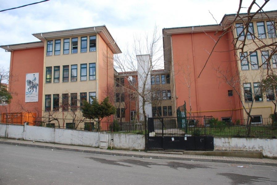 Alaattin Keykubat İlkokulu kampüs fotoğrafı