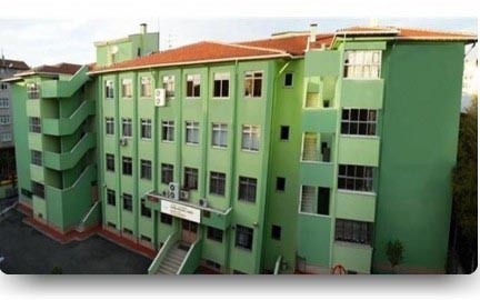 Zeytinburnu Imkb Kız Teknik Ve Meslek Lisesi kampüs fotoğrafı